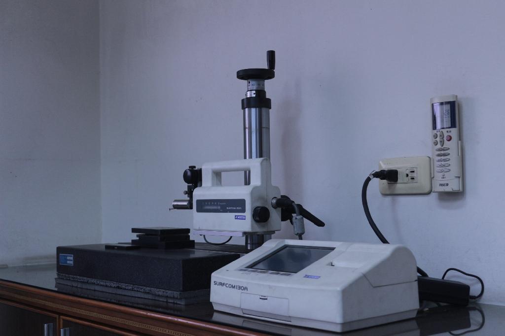 TFR-PISTON RING Surface roughness tester
